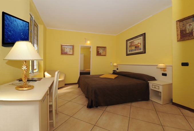 Imagen general del Hotel Alexander and Spa. Foto 2