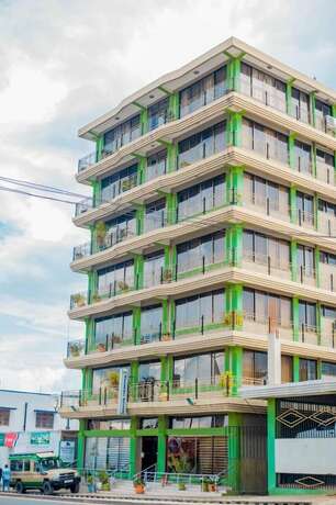 Imagen general del Hotel Alexander and Tours. Foto 4