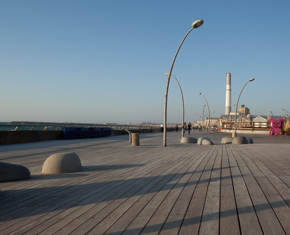 Imagen de los exteriores del Hotel Alexander – Tel Aviv. Foto 10