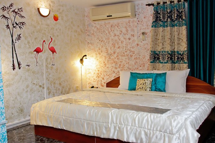 Imagen general del Hotel Alexander plaza hotel ltd. Foto 1