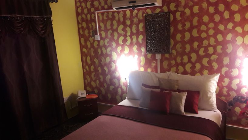 Imagen de la habitación del Hotel Alexander plaza hotel ltd. Foto 11