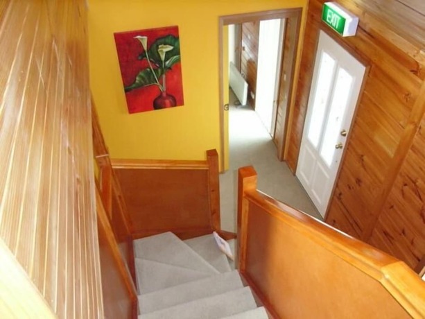 Imagen de los interiores del Hotel Alexanders' Of Richmond. Foto 31