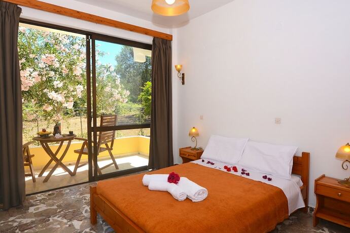Imagen de la habitación del Hotel Alexandra Apartments, Corfu. Foto 18