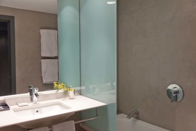 Imagen de la habitación del Hotel Alexandra Barcelona , Curio Collection By Hilton. Foto 6