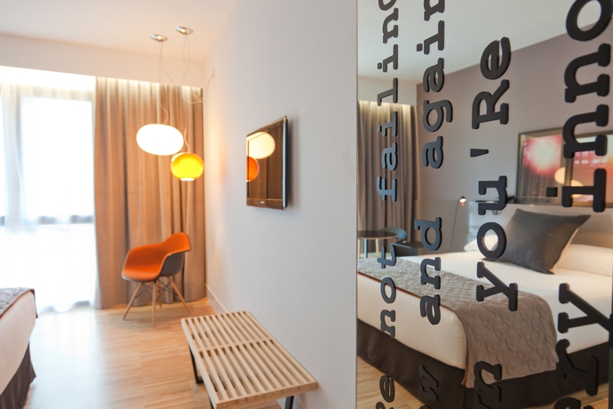 Imagen de la habitación del Hotel Alexandra Barcelona , Curio Collection By Hilton. Foto 10