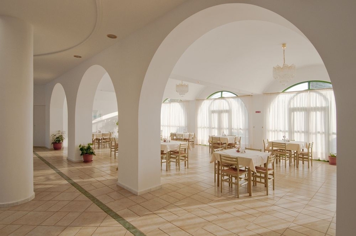 Imagen del bar/restaurante del Hotel Alexandra Beach, PSALIDI. Foto 3