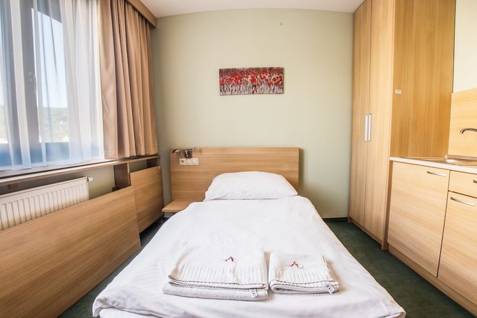 Imagen de la habitación del Hotel Alexandra Business. Foto 2