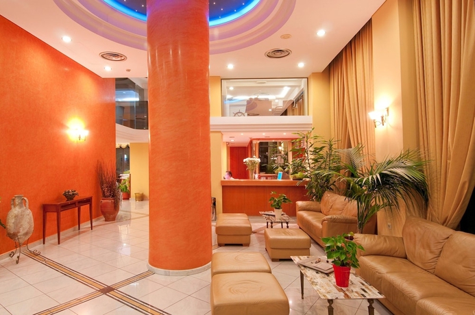 Imagen del bar/restaurante del Hotel Alexandra, Cos Ciudad. Foto 6