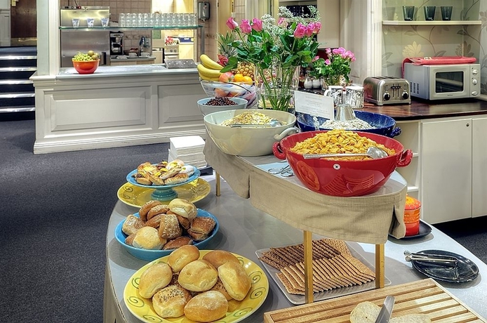 Imagen del bar/restaurante del Hotel Alexandra Hotel. Foto 3