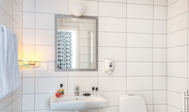 Imagen de la habitación del Hotel Alexandra Hotel. Foto 6