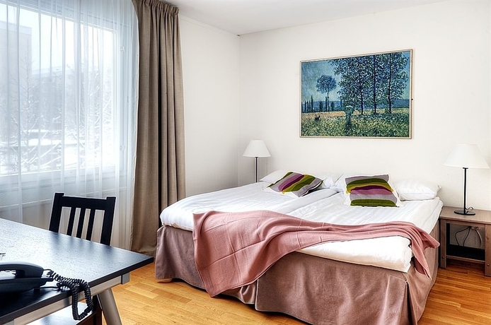 Imagen de la habitación del Hotel Alexandra Hotel. Foto 10