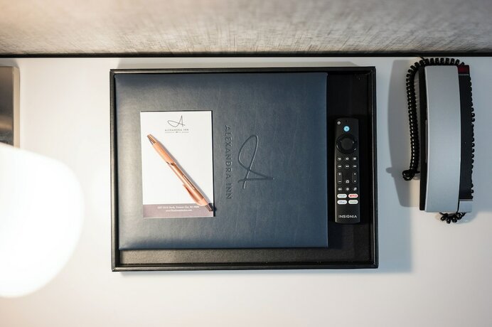 Imagen de la habitación del Hotel Alexandra Inn. Foto 15