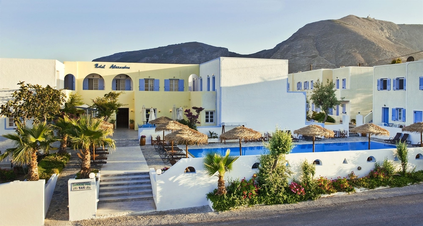 Imagen de los exteriores del Hotel Alexandra, Kamari. Foto 7