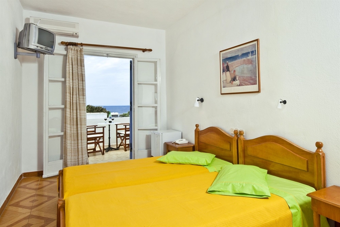 Imagen de la habitación del Hotel Alexandra, Kamari. Foto 3