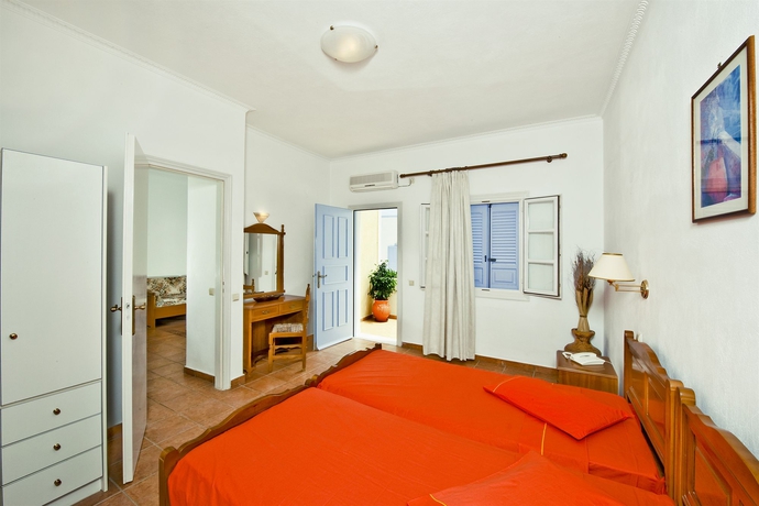 Imagen de la habitación del Hotel Alexandra, Kamari. Foto 4