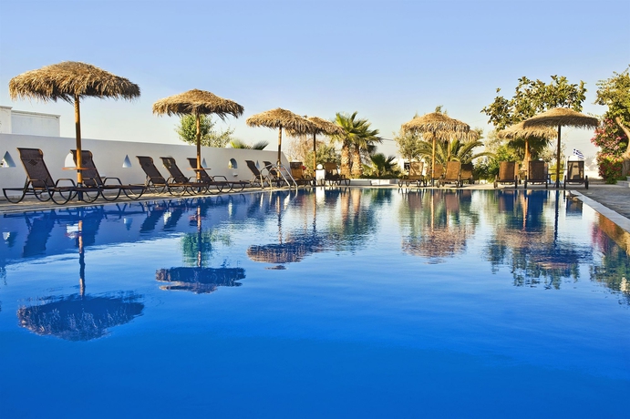 Imagen de la piscina del Hotel Alexandra, Kamari. Foto 14