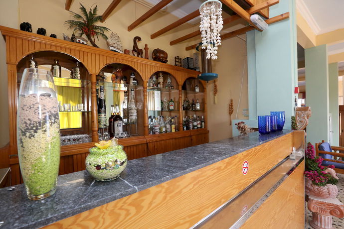 Imagen de los interiores del Hotel Alexandra, Megas Gialos Varis. Foto 10