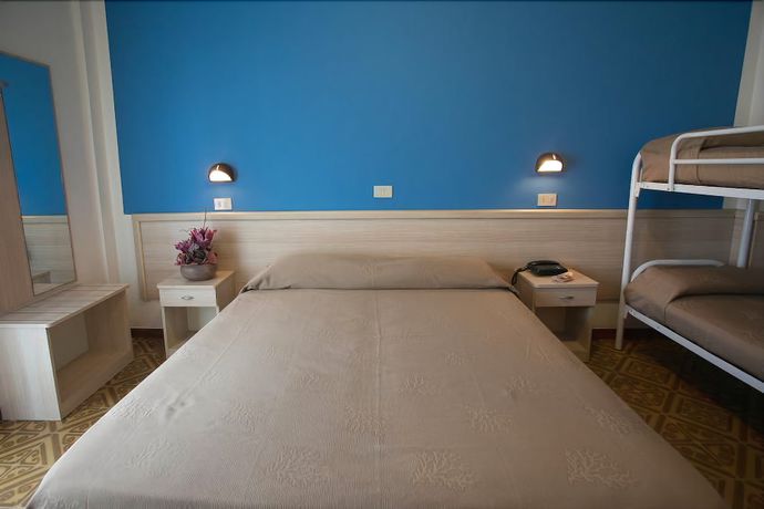 Imagen de la habitación del Hotel Alexandra, Misano Adriatico. Foto 9