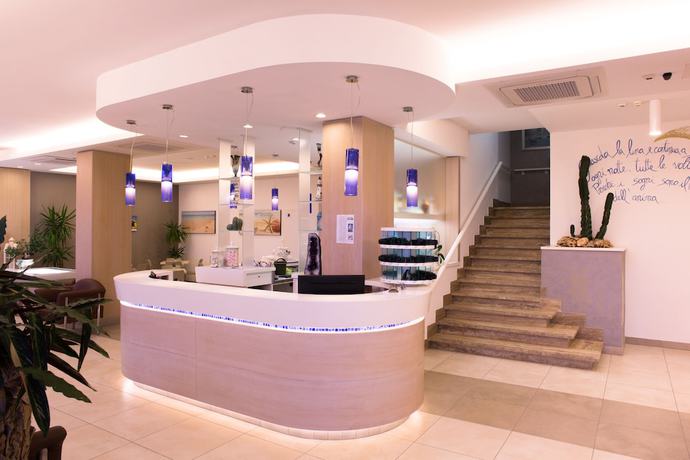 Imagen de los interiores del Hotel Alexandra, Misano Adriatico. Foto 20