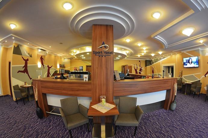 Imagen de los interiores del Hotel Alexandra &Scaron;port. Foto 18