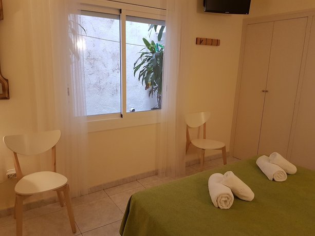 Imagen de la habitación del Hotel Alexandra Sitges. Foto 9