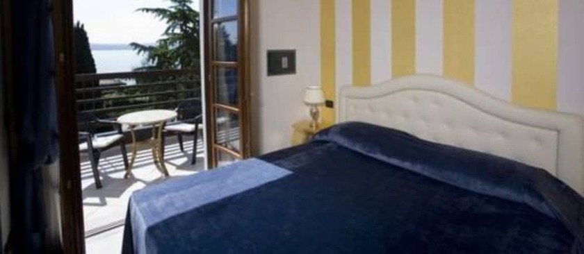 Imagen de la habitación del Hotel Alexandra Stay Residence. Foto 7