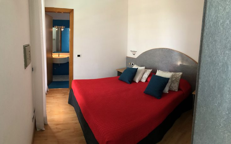 Imagen de la habitación del Hotel Alexandra Stay Residence. Foto 8