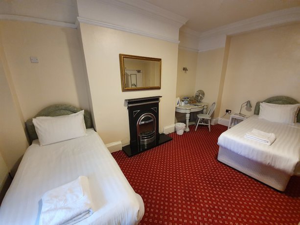Imagen de la habitación del Hotel Alexandra, Weymouth. Foto 2