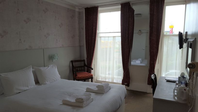 Imagen de la habitación del Hotel Alexandra, Weymouth. Foto 5