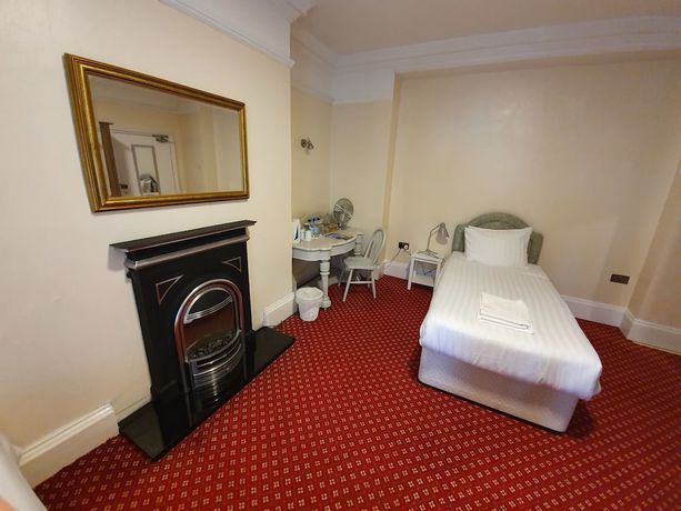Imagen de la habitación del Hotel Alexandra, Weymouth. Foto 19