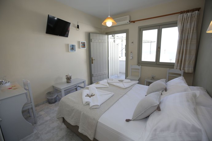 Imagen de la habitación del Hotel Alexandra\'s Rooms. Foto 2