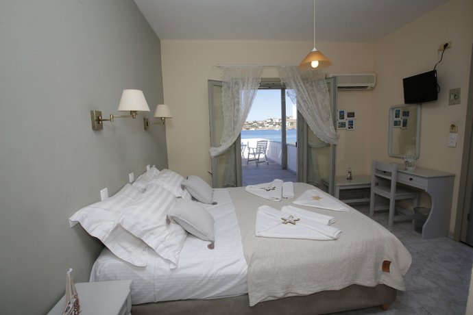 Imagen de la habitación del Hotel Alexandra\'s Rooms. Foto 8