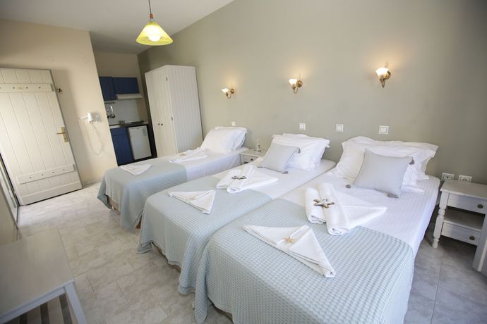 Imagen de la habitación del Hotel Alexandra\'s Rooms. Foto 15