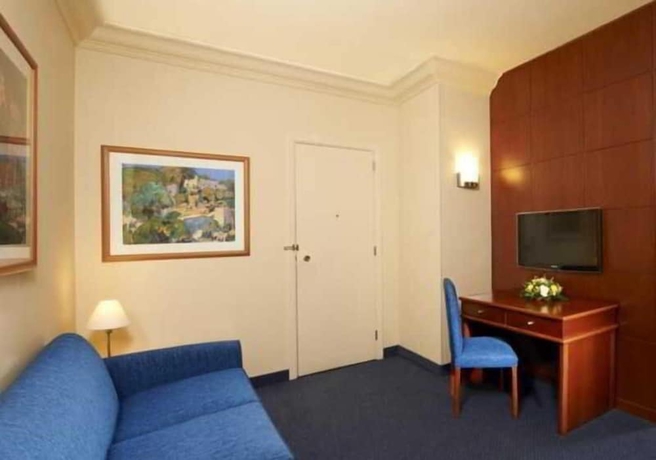 Imagen de la habitación del Hotel Alexandre. Foto 9