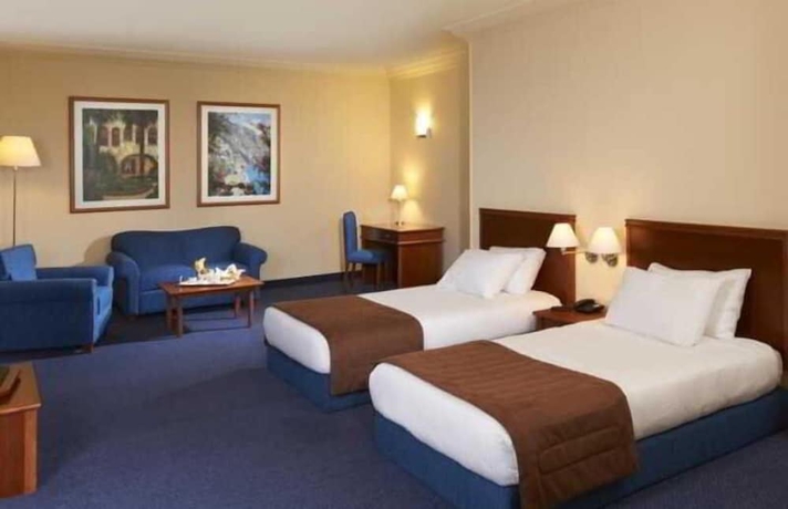 Imagen de la habitación del Hotel Alexandre. Foto 12