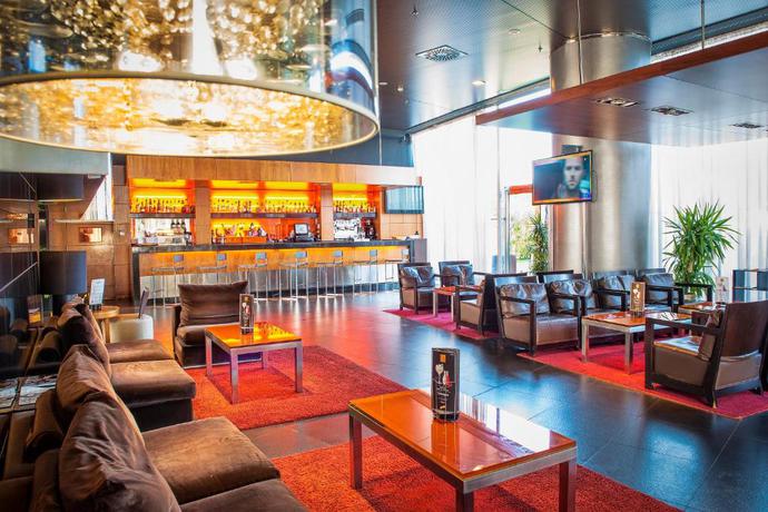 Imagen de los interiores del Hotel Alexandre Fira Congress. Foto 21