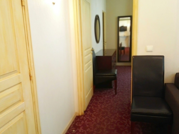 Imagen de la habitación del Hotel Alexandre Iii. Foto 11