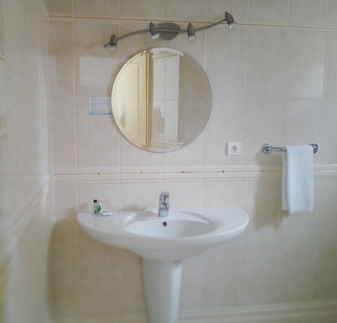 Imagen de la habitación del Hotel Alexandre Iii. Foto 17