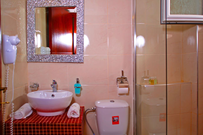 Imagen de la habitación del Hotel Alexandrina. Foto 3