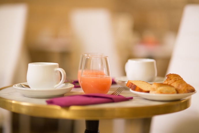 Imagen del bar/restaurante del Hotel Alexandrine Opera. Foto 3