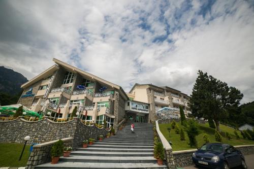 Imagen general del Hotel Alexandros Busteni by Genco & Restaurant Miorita. Foto 12