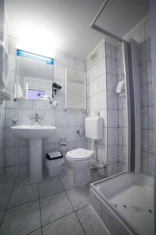 Imagen general del Hotel Alexandros Busteni by Genco & Restaurant Miorita. Foto 13