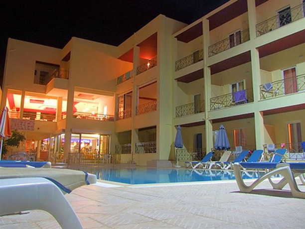 Imagen general del Hotel Alexandros. Foto 10