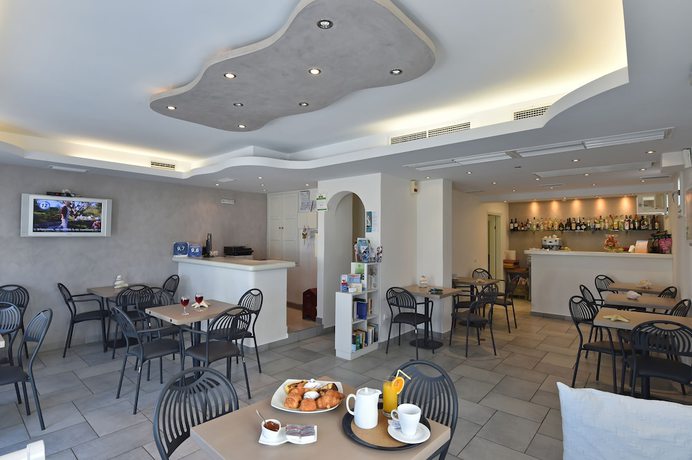 Imagen de los interiores del Hotel Alexandros Studios and Apartments. Foto 20