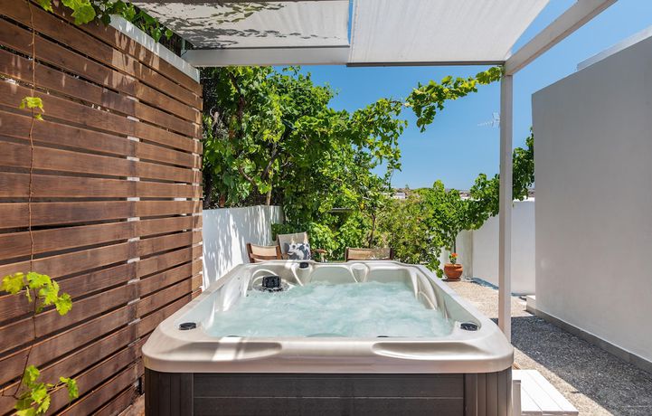 Imagen de la habitación del Hotel Alexandros Village. Foto 3