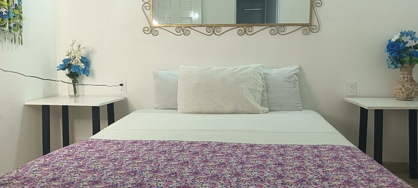 Imagen de la habitación del Hotel Alexandross Hostel BnB. Foto 2