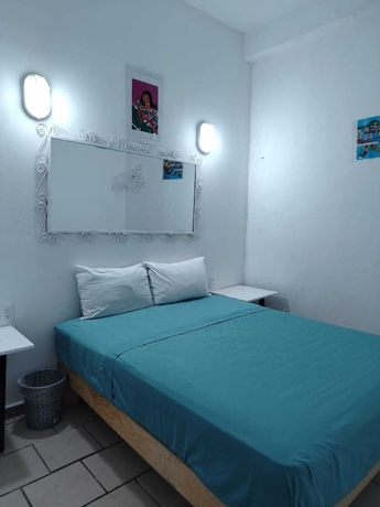 Imagen de la habitación del Hotel Alexandross Hostel BnB. Foto 8