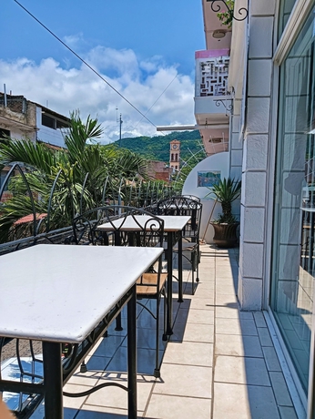 Imagen de la habitación del Hotel Alexandross Hostel BnB. Foto 10