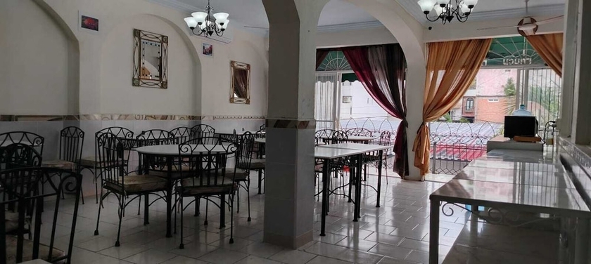 Imagen de los interiores del Hotel Alexandross Hostel BnB. Foto 16