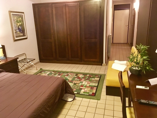 Imagen de la habitación del Hotel Alexia Palace Residence. Foto 7